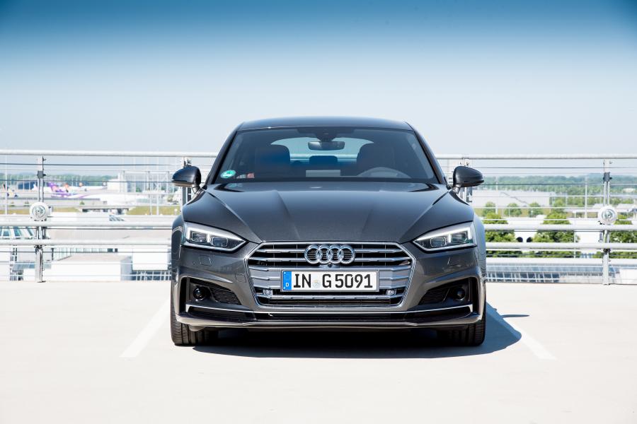  Audi A5 Sportback g-tron S-Line 2016 года  (WW) (фото 27 из 39)
